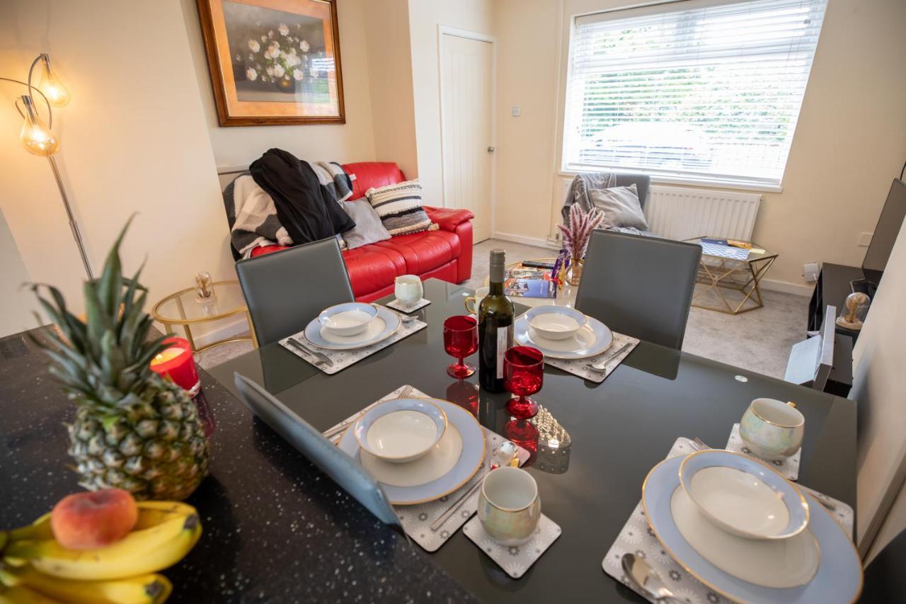 Og Stays Ii- 3Bedroom House Near Nissan & Stadium, Free Parking Сандерлэнд Экстерьер фото
