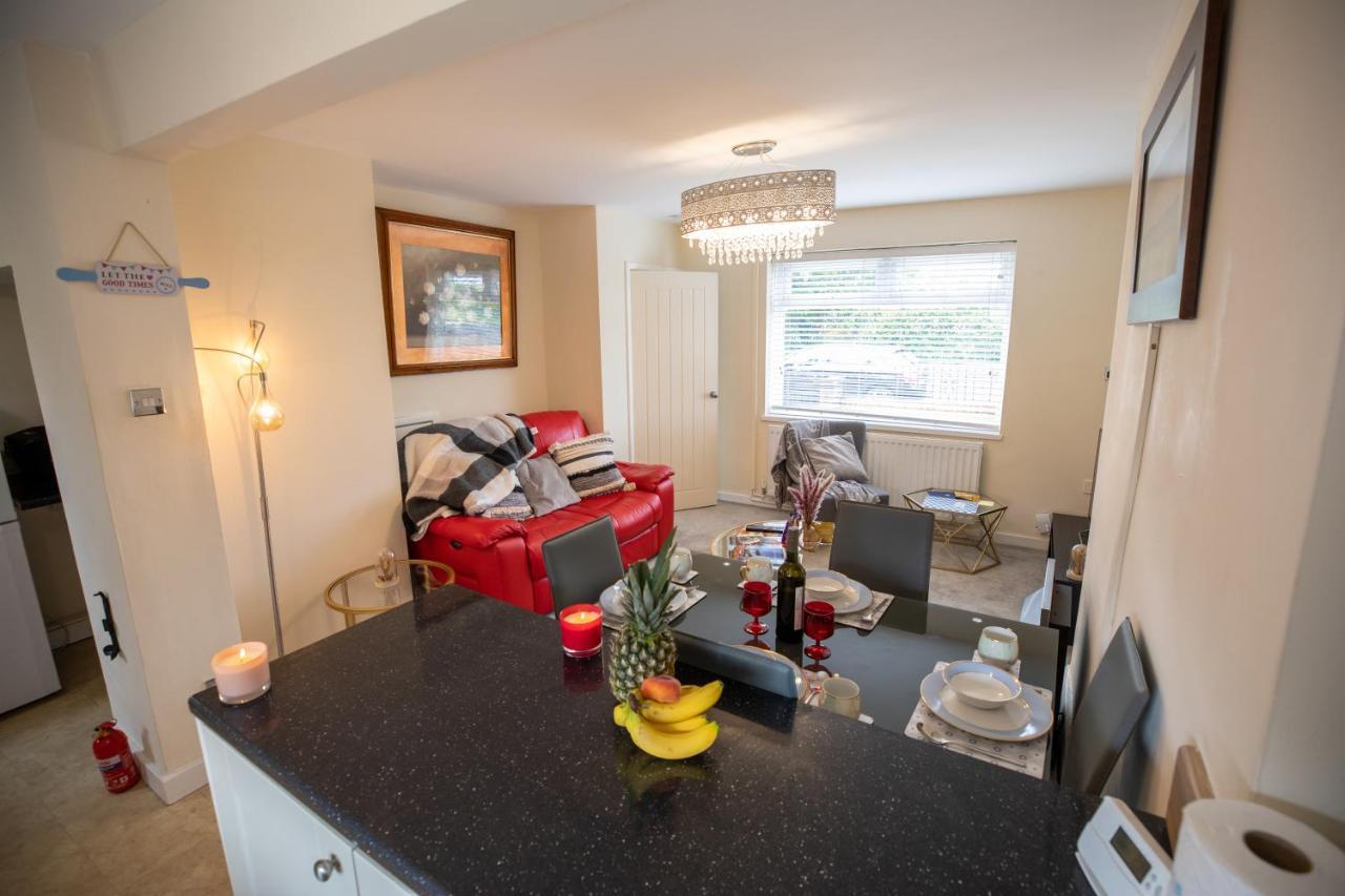 Og Stays Ii- 3Bedroom House Near Nissan & Stadium, Free Parking Сандерлэнд Экстерьер фото